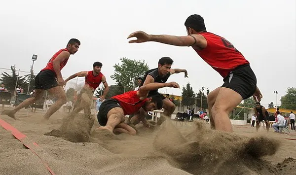 مسابقات کبدی قهرمانی کشور صبح امروز جمعه در ساحل بابلسر برگزار شد/FARS
