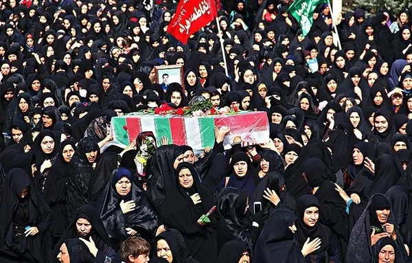مراسم تشییع شهدای گمنام - ایلام./TASNIM
